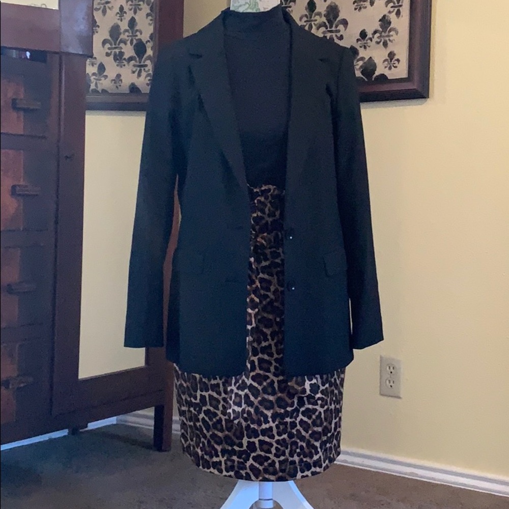 Leopard print skirt!!!
